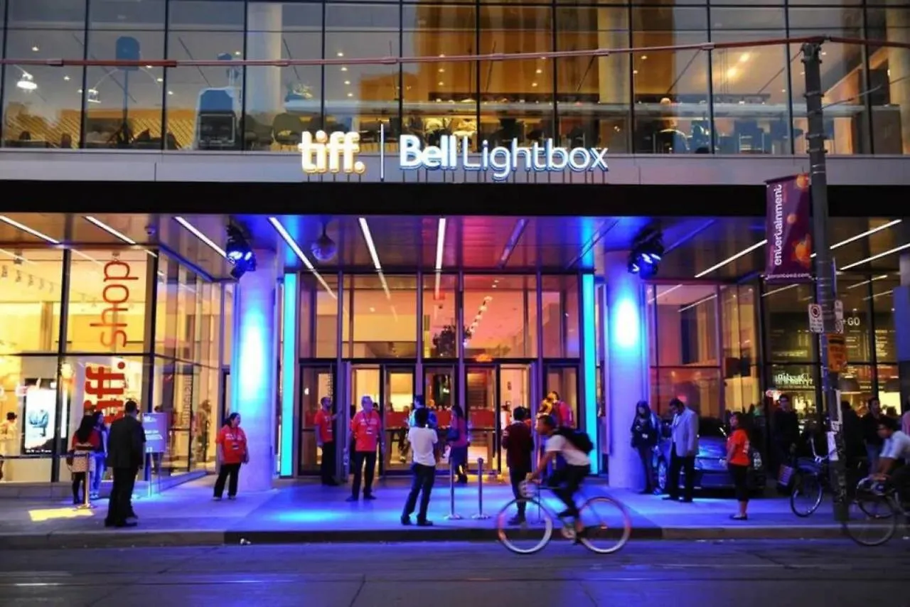 Vakantiehuis Beautiful 1Bd 1Ba Condo Lake And City Views Toronto